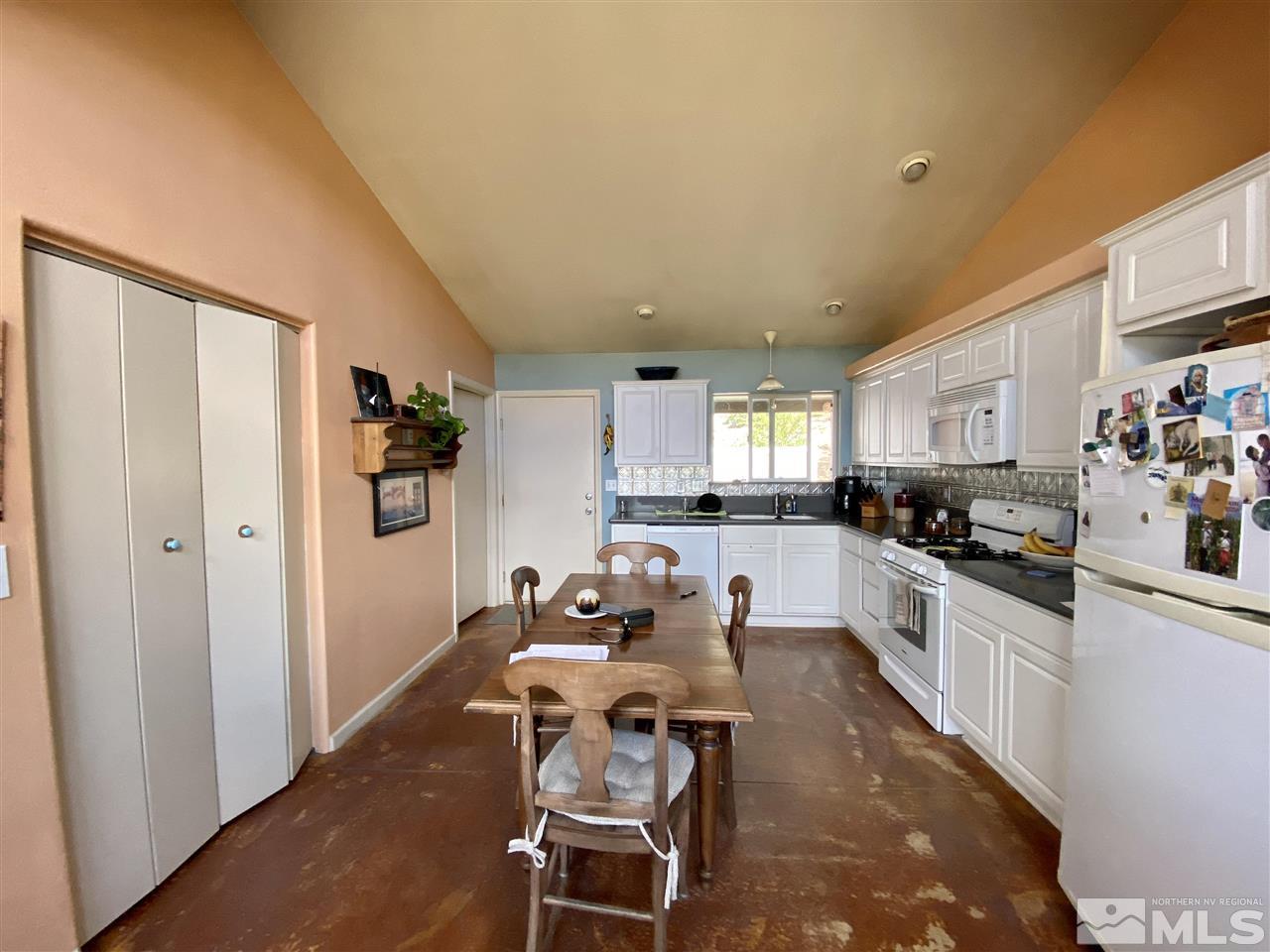 13700 Chariot Road Reno, NV 89508 - Photo 10 of 32 Photo 10