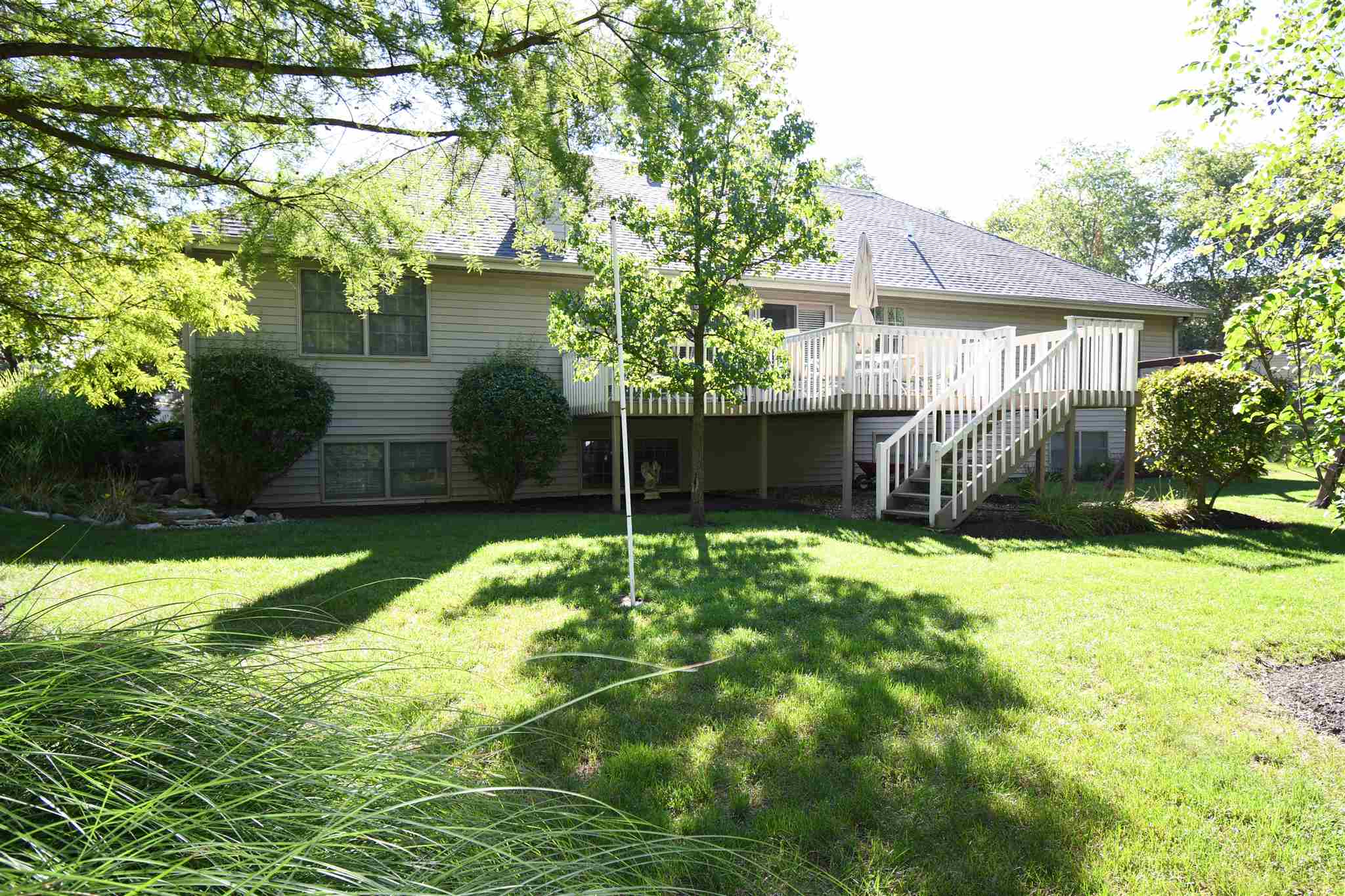 2210 Lake Ridge Drive Fort Wayne, IN 46804 - Photo 33 of 35 Gallery Image 33