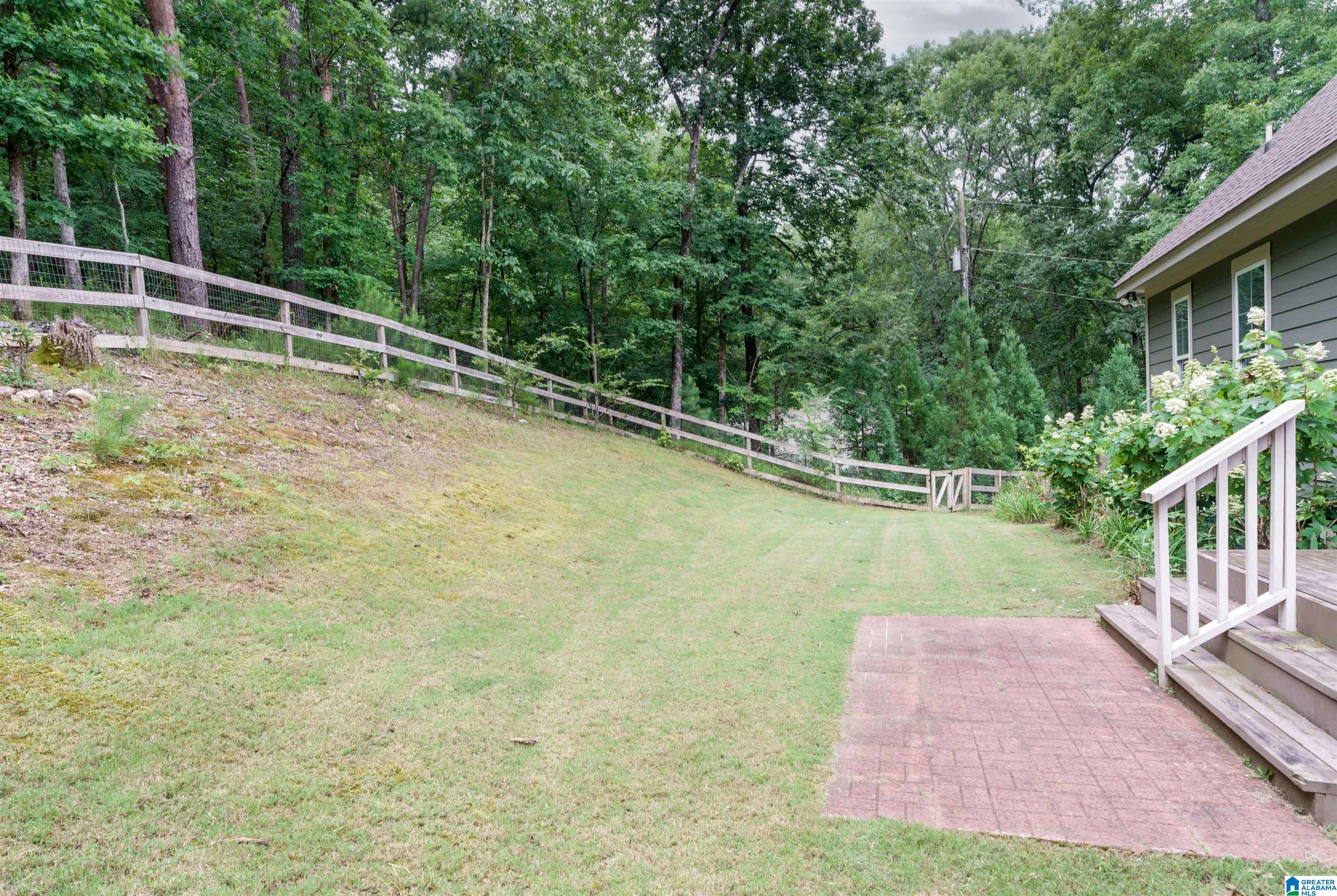 1640 Rex Lake Road Leeds, AL 35094 - Photo 20 of 24