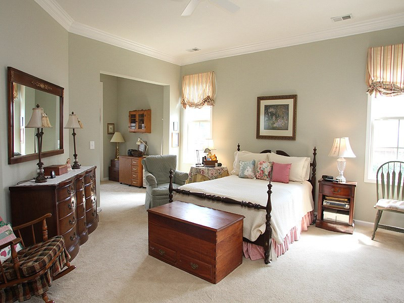 6122 Leesburg Lane Raleigh, NC 27617 - Photo 7 of 13 Photo 7