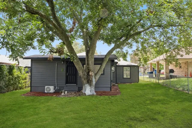 $269,999 | 1559 East Ohio Avenue, Dallas, TX 75216