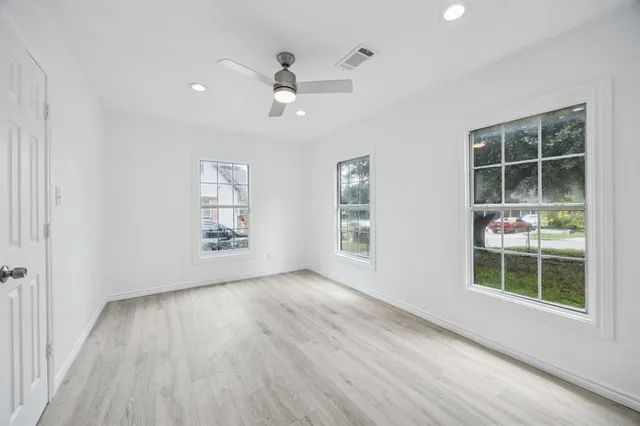 $269,999 | 1559 East Ohio Avenue, Dallas, TX 75216