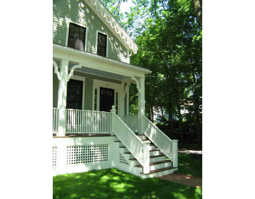 21 Roberts Road, Unit 21 Cambridge, MA 02138 - Photo 2 of 14