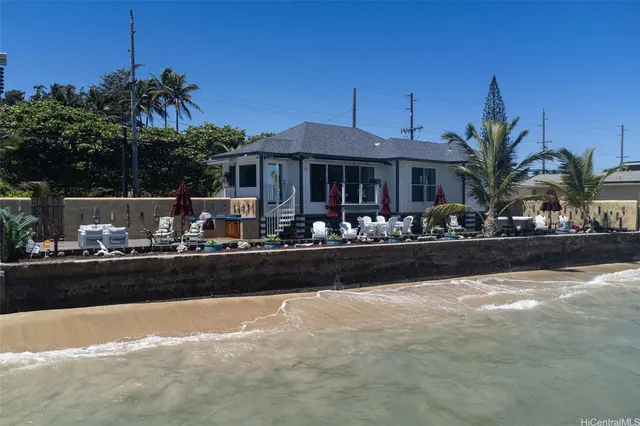 a car parked in front of a house