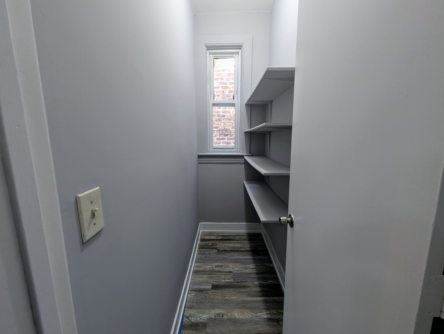 827 North Fairfield Avenue Chicago, IL 60622 - Photo 55 of 55 a view of entryway