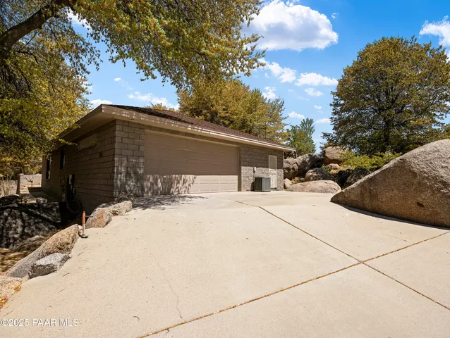 $835,000 | 22891 Lakewood Drive, Yarnell, AZ 85362