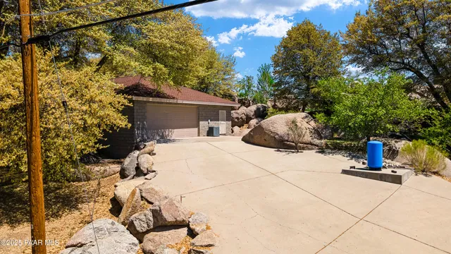 $835,000 | 22891 Lakewood Drive, Yarnell, AZ 85362