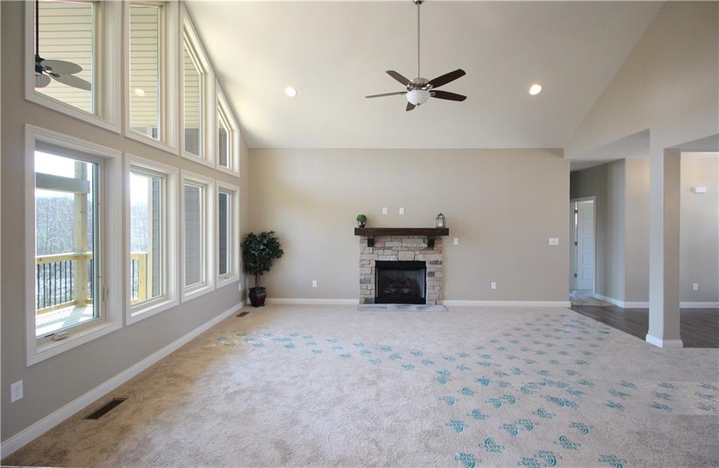 6 Maple Ridge Drive Columbus, IN 47201 - Photo 5 of 18 Gallery Image 5
