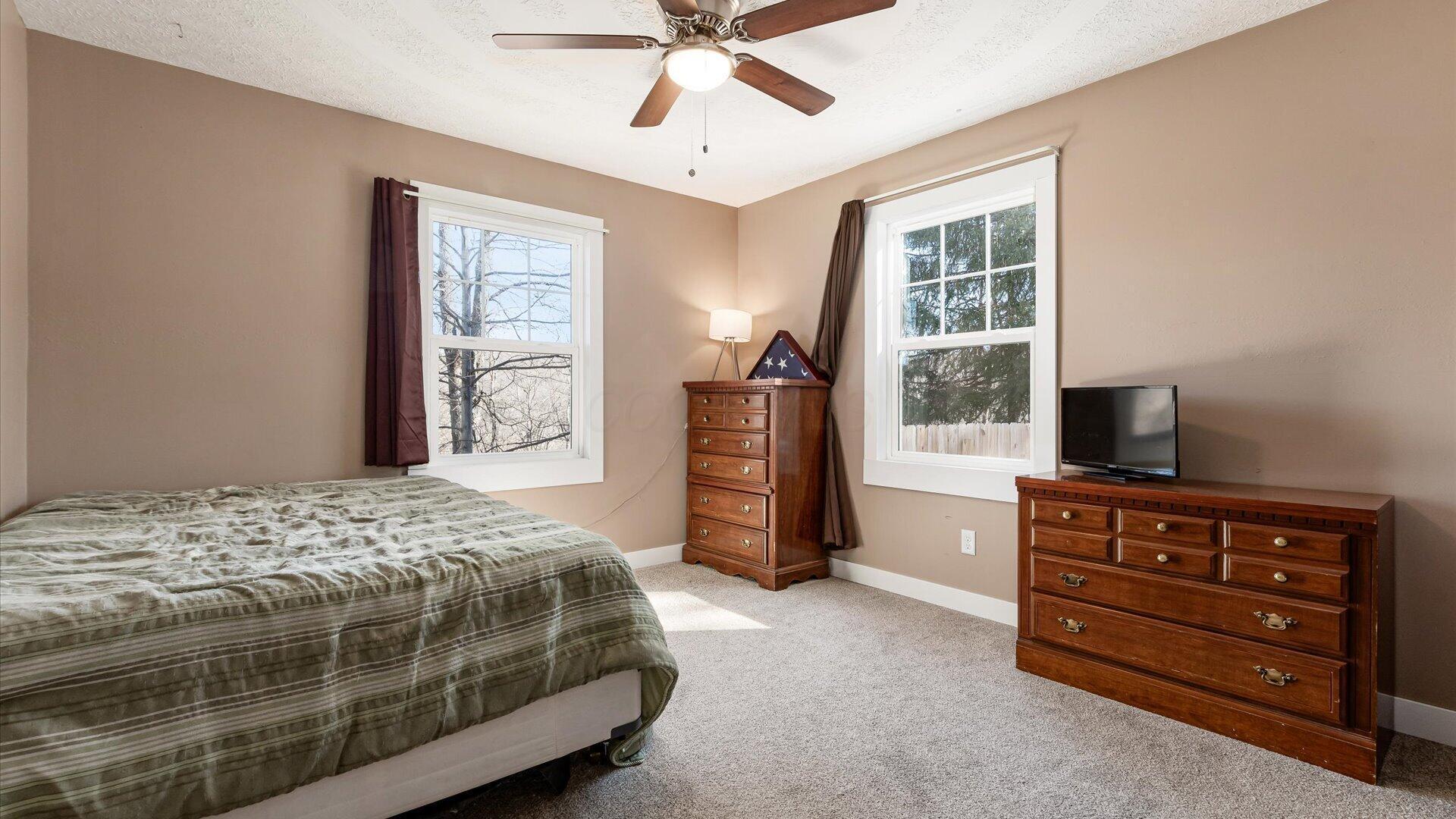 10050 Perryton Road Frazeysburg, OH 43822 - Photo 19 of 47 2nd bedroom