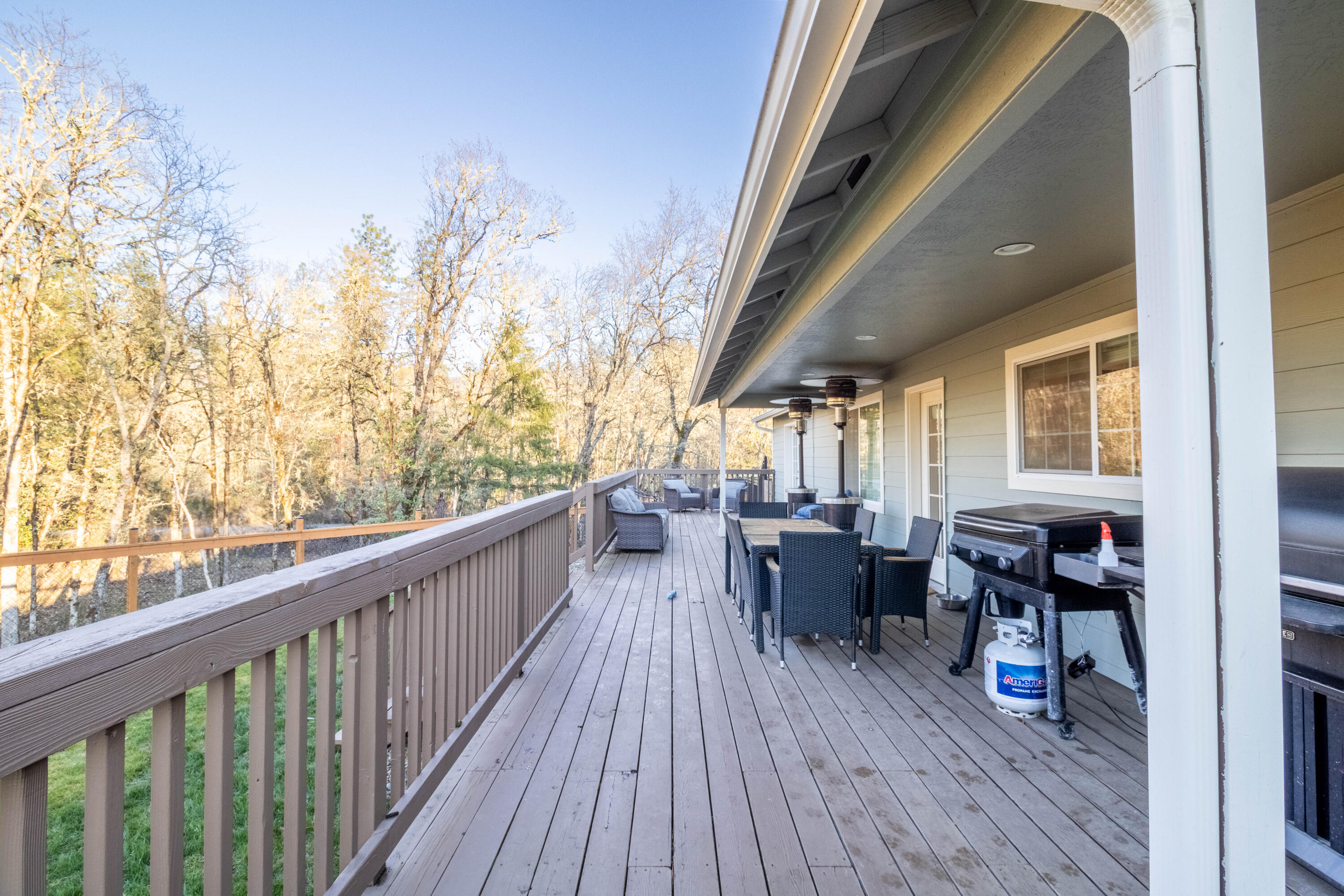 760 Flaming Road Grants Pass, OR 97526 - Photo 28 of 43 28