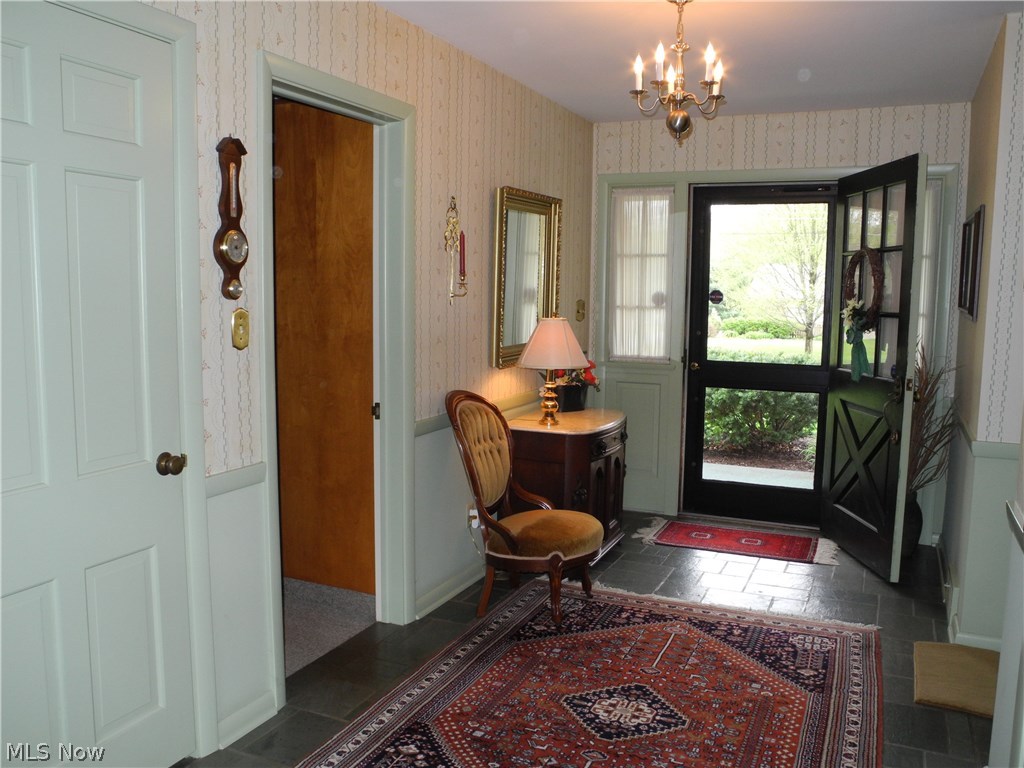 191 Southview Road Canfield, OH 44406 - Photo 9 of 31 Gallery Image 9