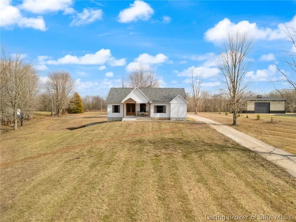 $669,900 | 4604 North Bogardus Road, Austin, IN 47102