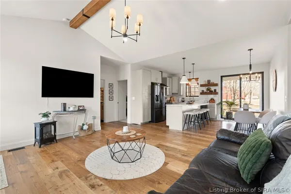 $669,900 | 4604 North Bogardus Road, Austin, IN 47102