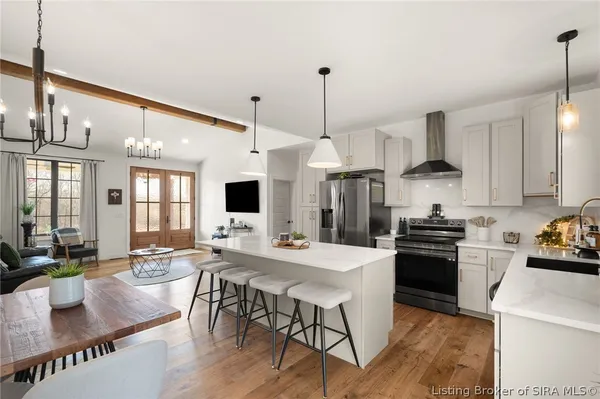 $669,900 | 4604 North Bogardus Road, Austin, IN 47102