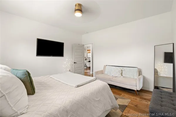 $669,900 | 4604 North Bogardus Road, Austin, IN 47102