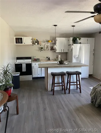 $669,900 | 4604 North Bogardus Road, Austin, IN 47102