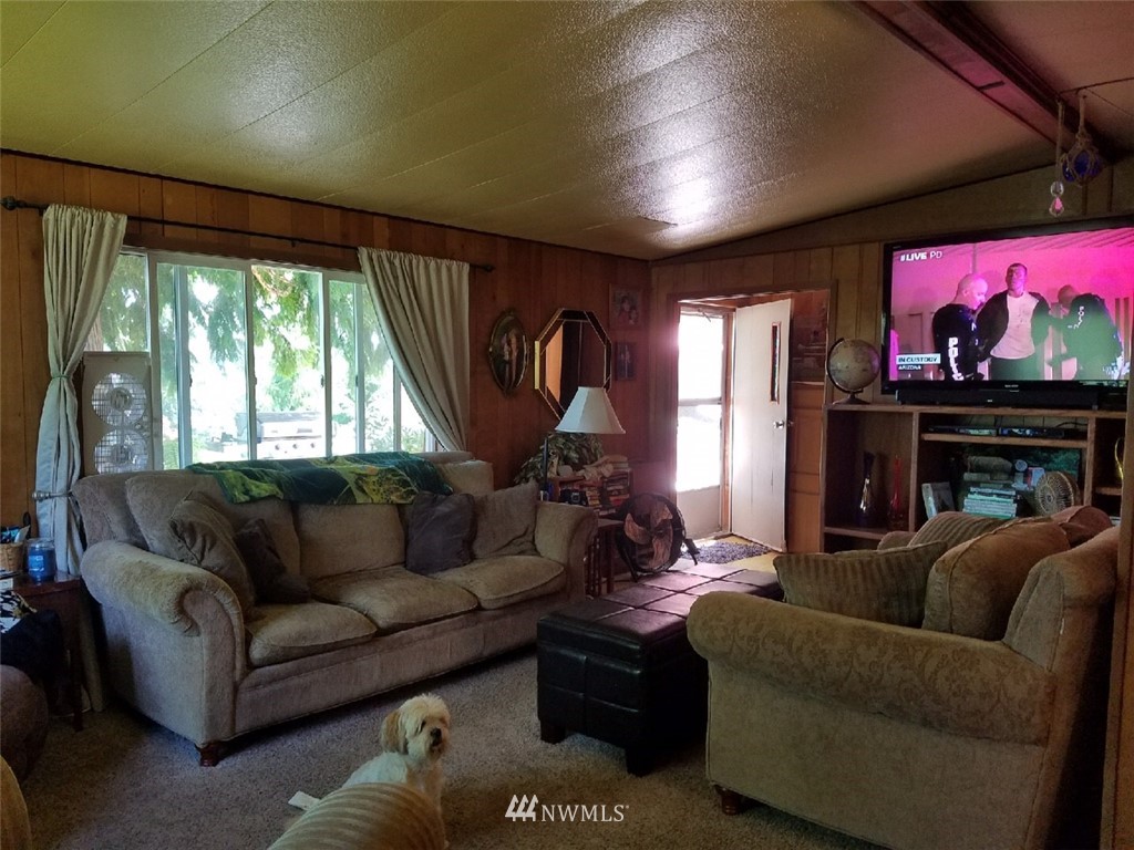 1234 Linger Longer Road Quilcene, WA 98376 - Photo 15 of 25 Gallery Image 15