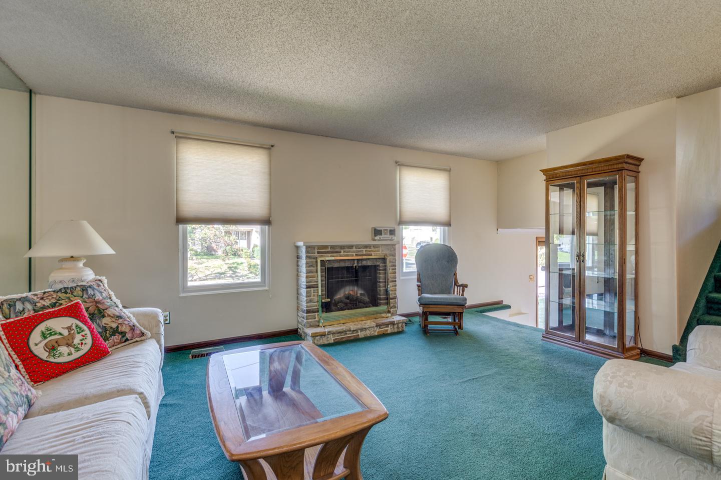 606 Jamestown Road Beverly, NJ 08010 - Photo 11 of 31