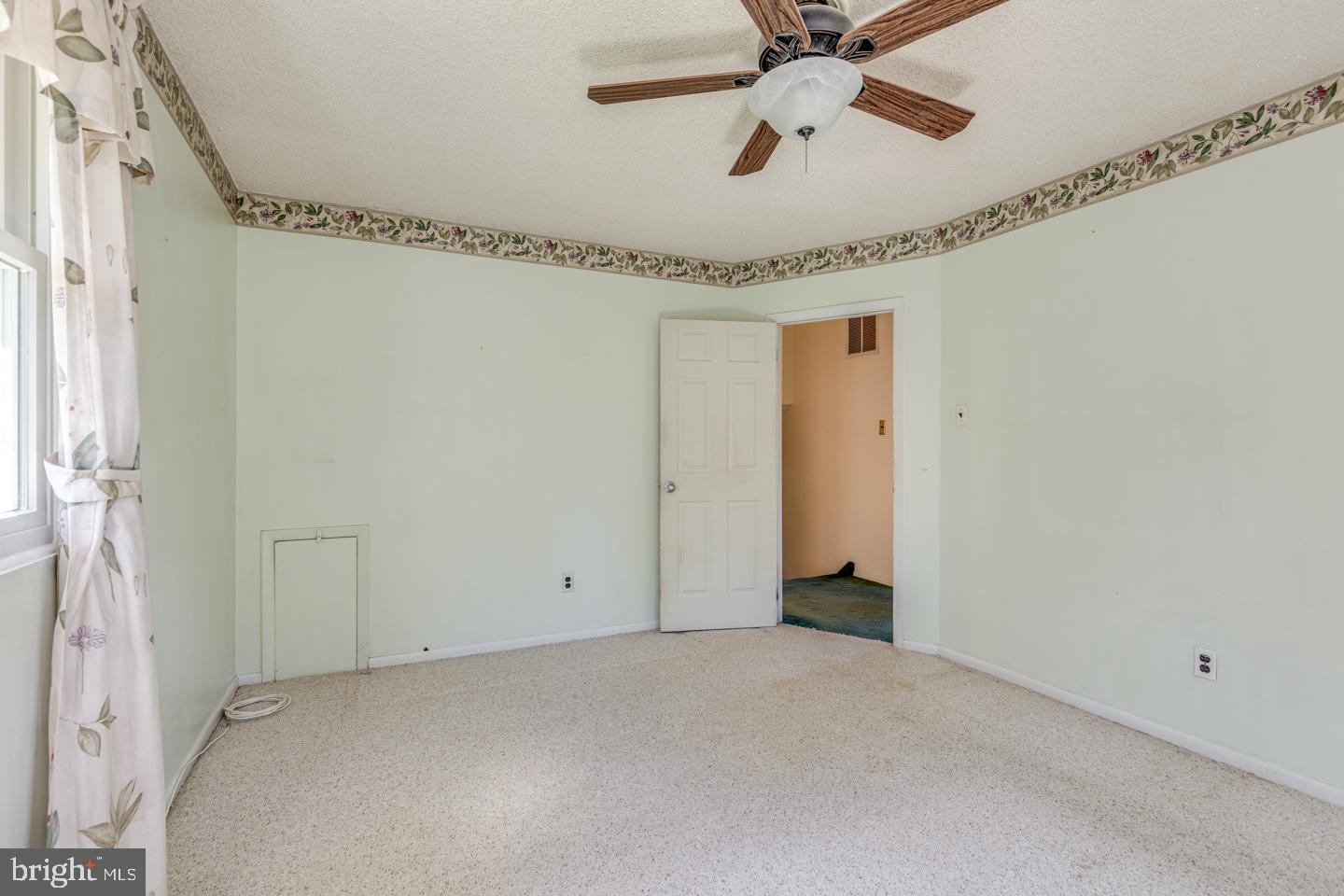 606 Jamestown Road Beverly, NJ 08010 - Photo 21 of 31