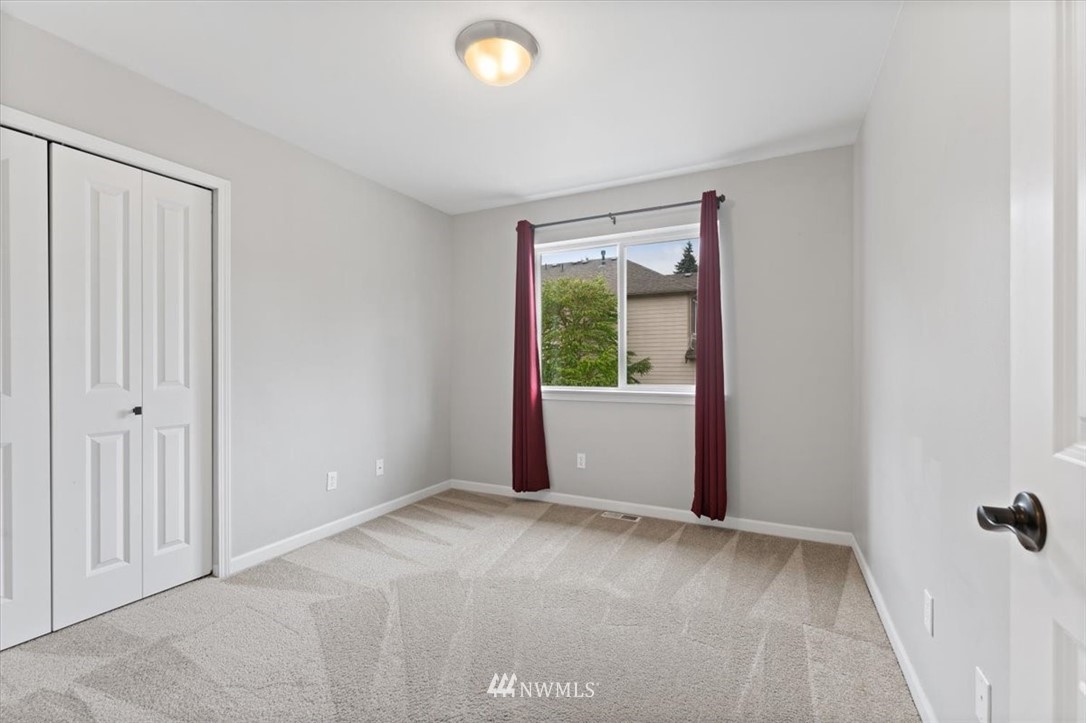 204 198th Place Southwest Bothell, WA 98012 - Photo 19 of 24