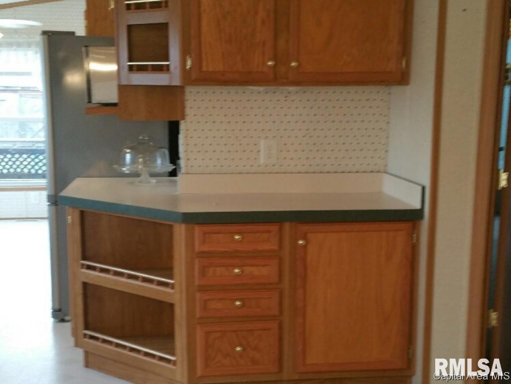 103 West State Modesto, IL 62667 - Photo 17 of 26