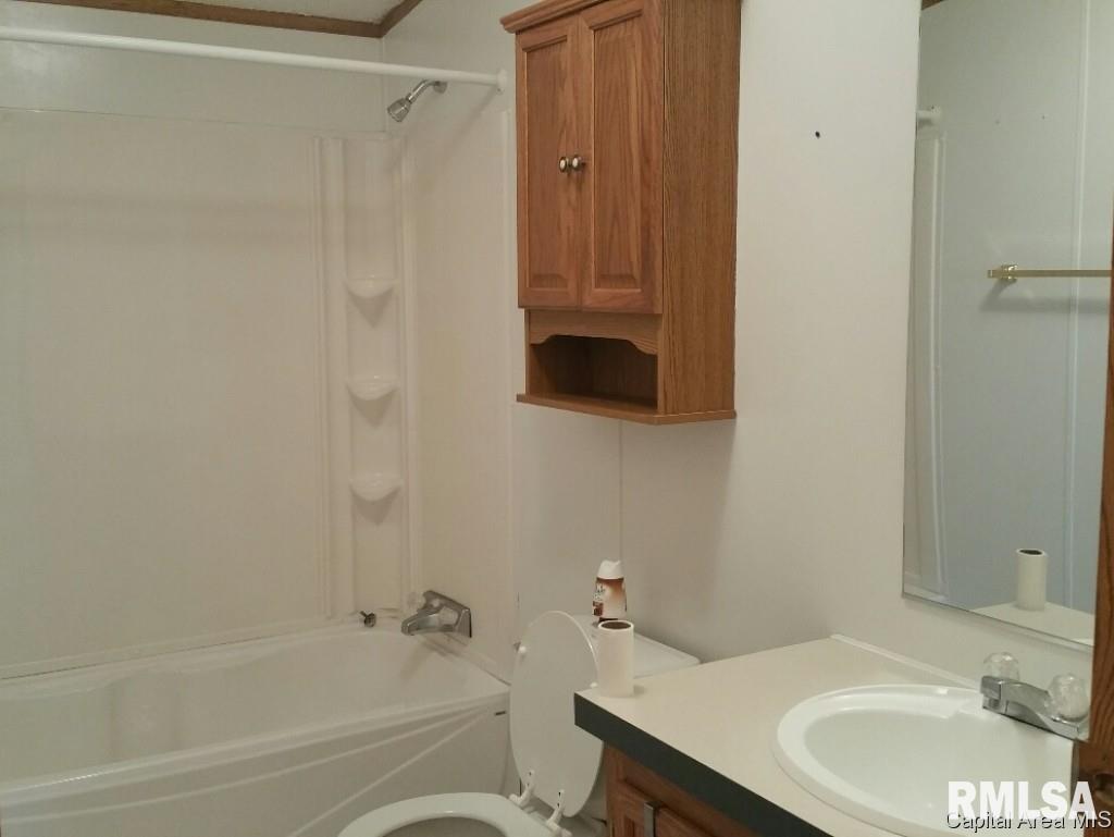 103 West State Modesto, IL 62667 - Photo 9 of 26