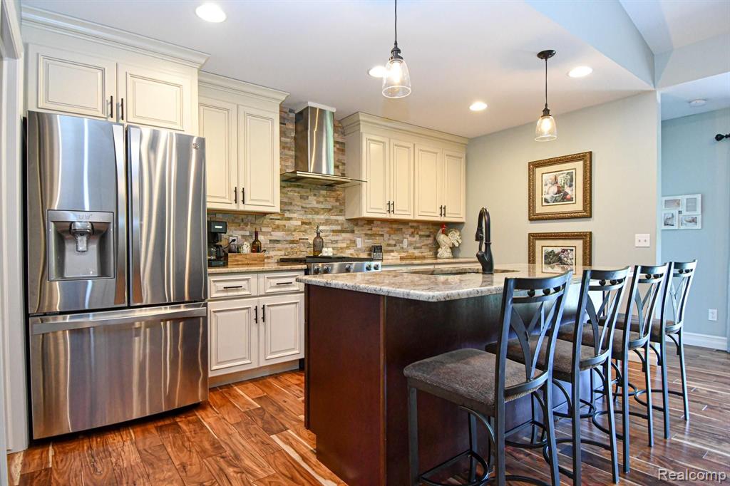10122 Bennett Lake Road Fenton, MI 48430 - Photo 14 of 56