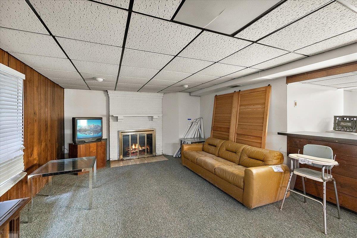 1485 Torrey Road Grosse Pointe Woods, MI 48236 - Photo 43 of 60