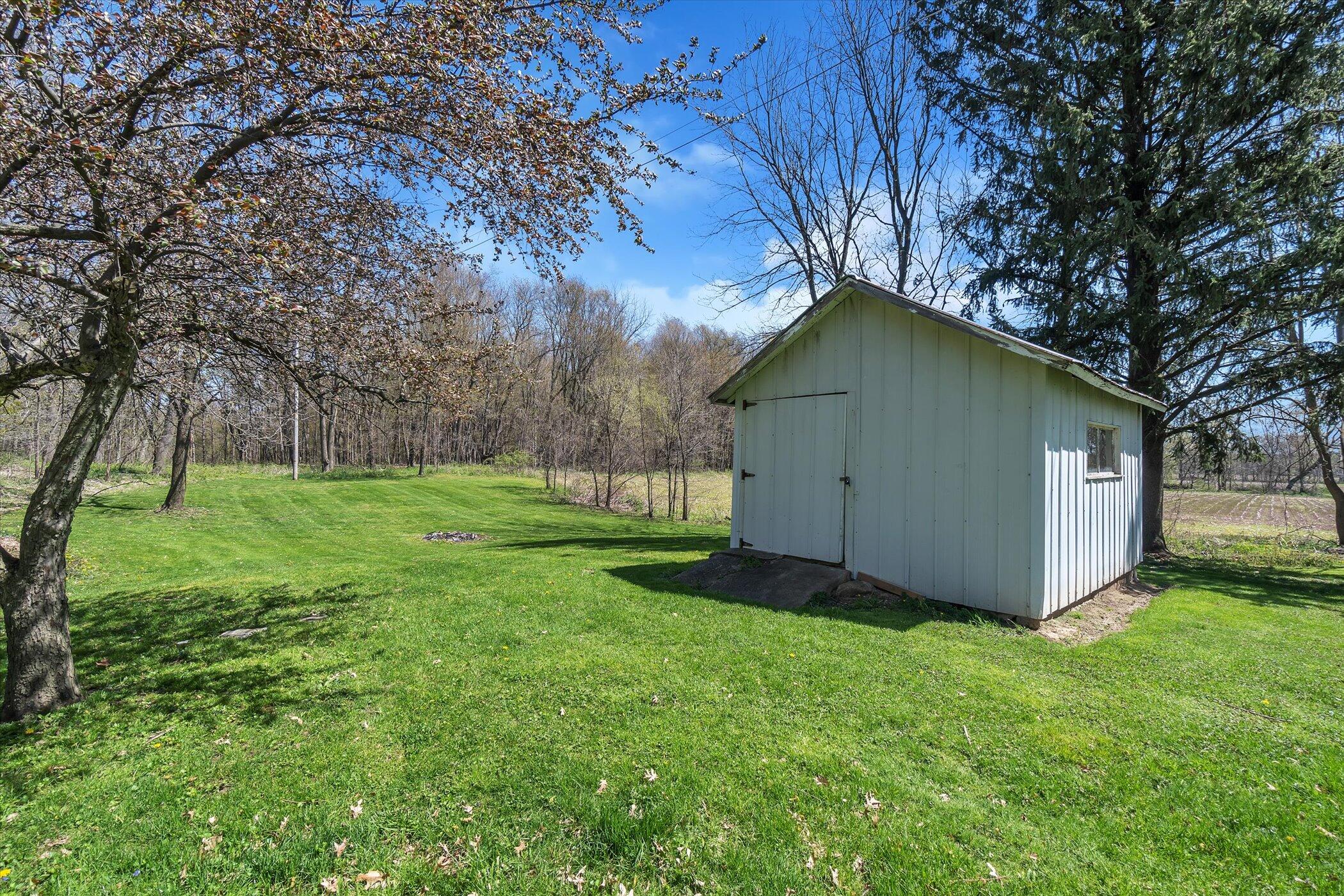 10694 Crawford Road Springport, MI 49284 - Photo 33 of 37 36-10694-Crawford-WindowStill-Real-Estat