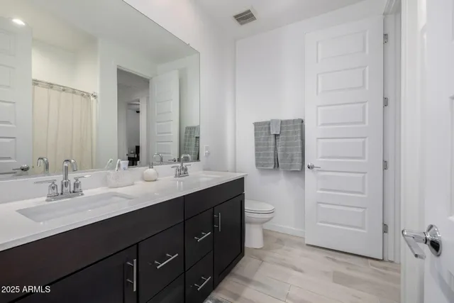 $2,600 | 4352 North 91st Glen, Phoenix, AZ 85037