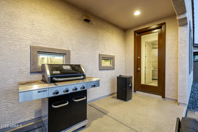 $2,600 | 4352 North 91st Glen, Phoenix, AZ 85037