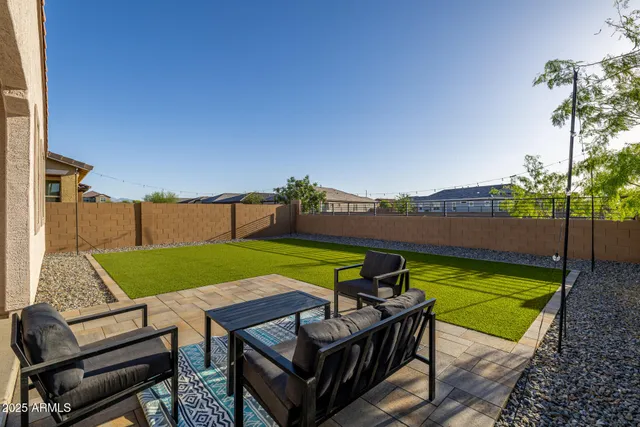 $2,600 | 4352 North 91st Glen, Phoenix, AZ 85037