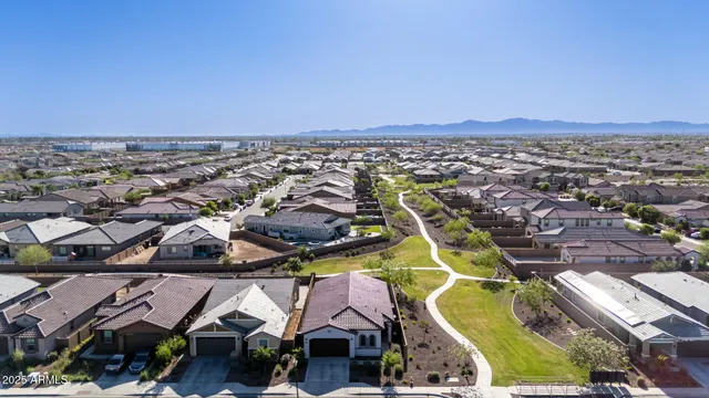 $2,600 | 4352 North 91st Glen, Phoenix, AZ 85037