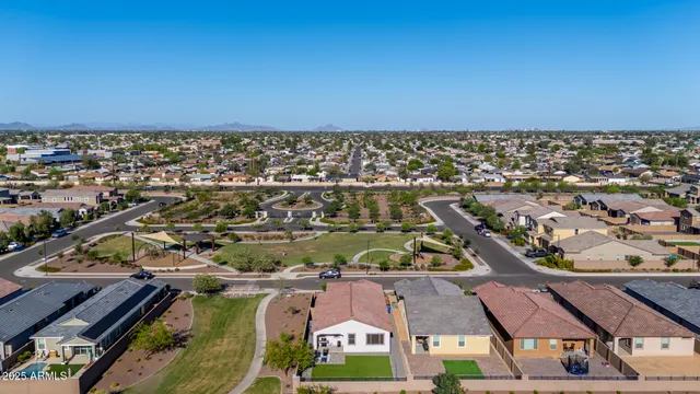 $2,600 | 4352 North 91st Glen, Phoenix, AZ 85037