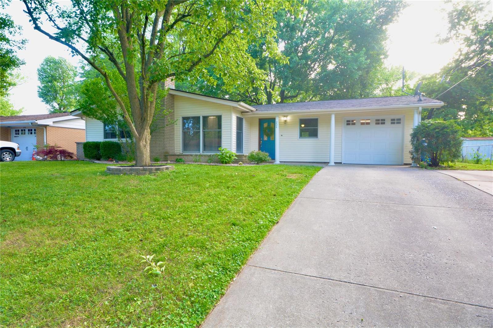 204 North Point Road Fairview Heights, IL 62208 - Photo 1 of 26