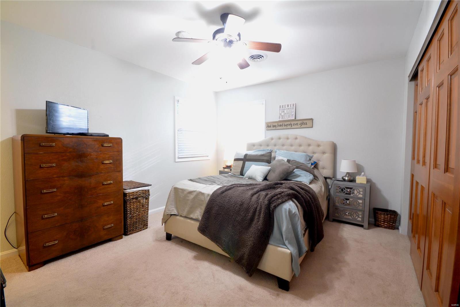 204 North Point Road Fairview Heights, IL 62208 - Photo 16 of 26