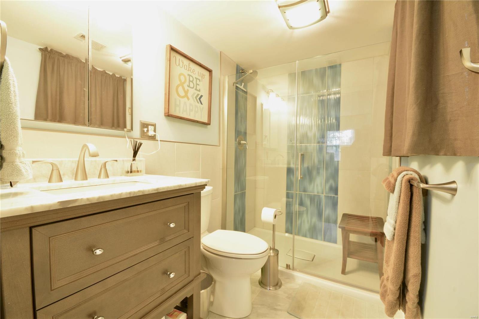 204 North Point Road Fairview Heights, IL 62208 - Photo 17 of 26