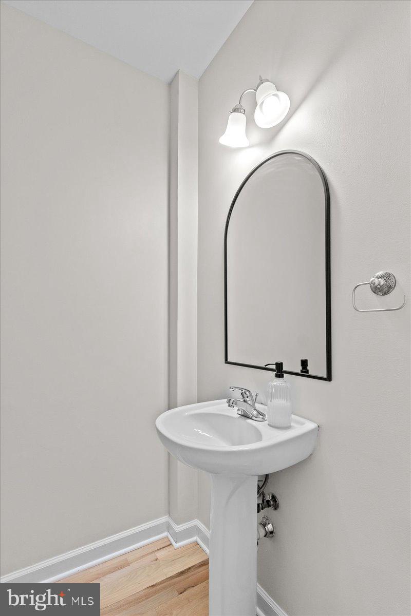 2206 Green Ginger Circle Accokeek, MD 20607 - Photo 23 of 45 Main Level Half Bath