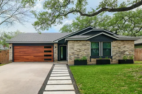 $599,000 | 3907 Stonecroft Drive, Austin, TX 78749