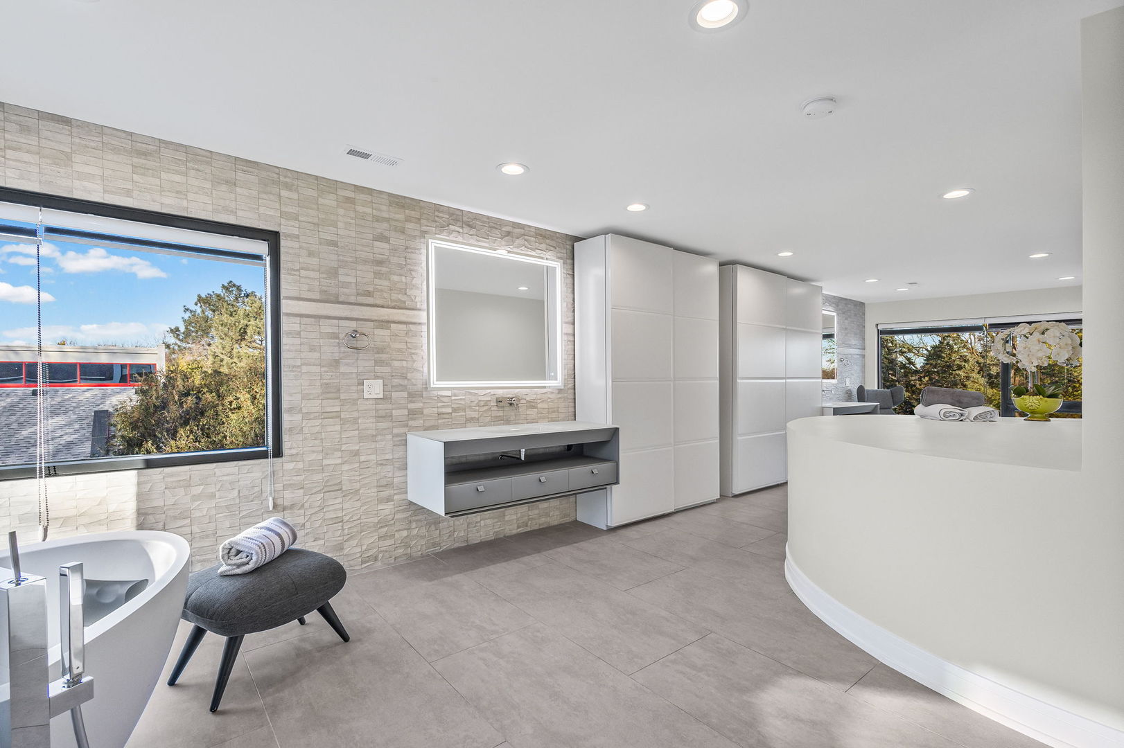 2110 Pfingsten Road Northbrook, IL 60062 - Photo 25 of 56