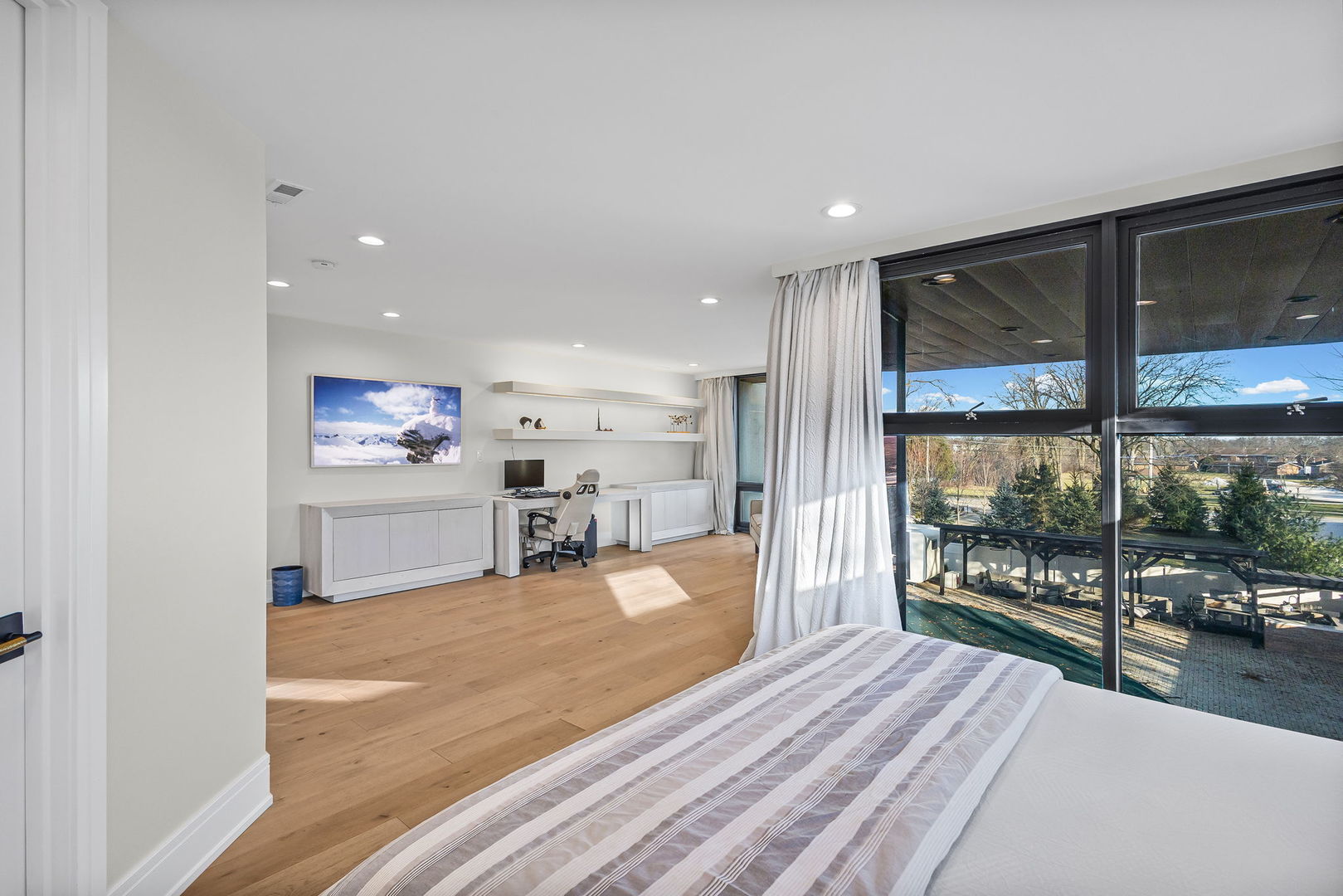 2110 Pfingsten Road Northbrook, IL 60062 - Photo 36 of 56