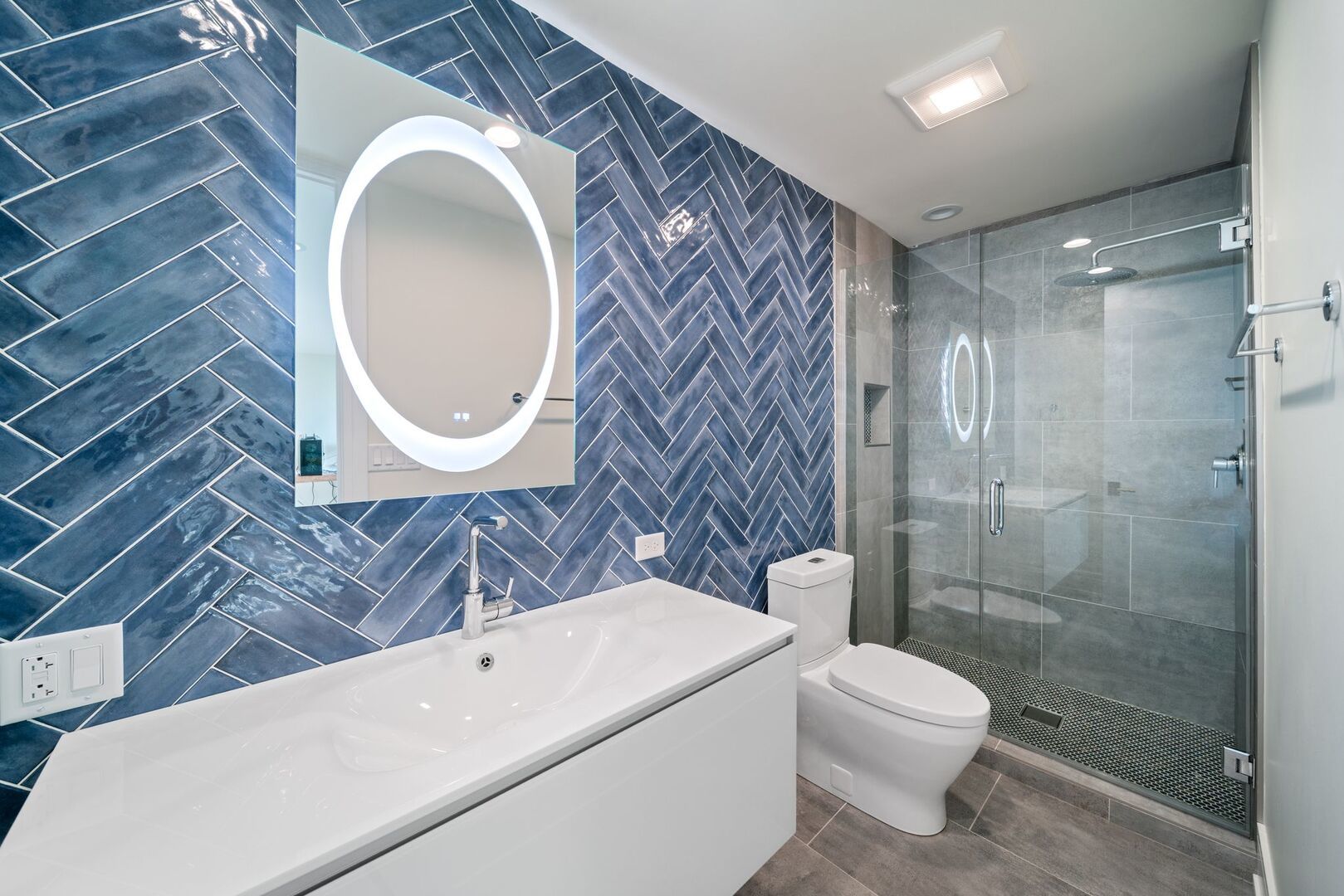 2110 Pfingsten Road Northbrook, IL 60062 - Photo 37 of 56