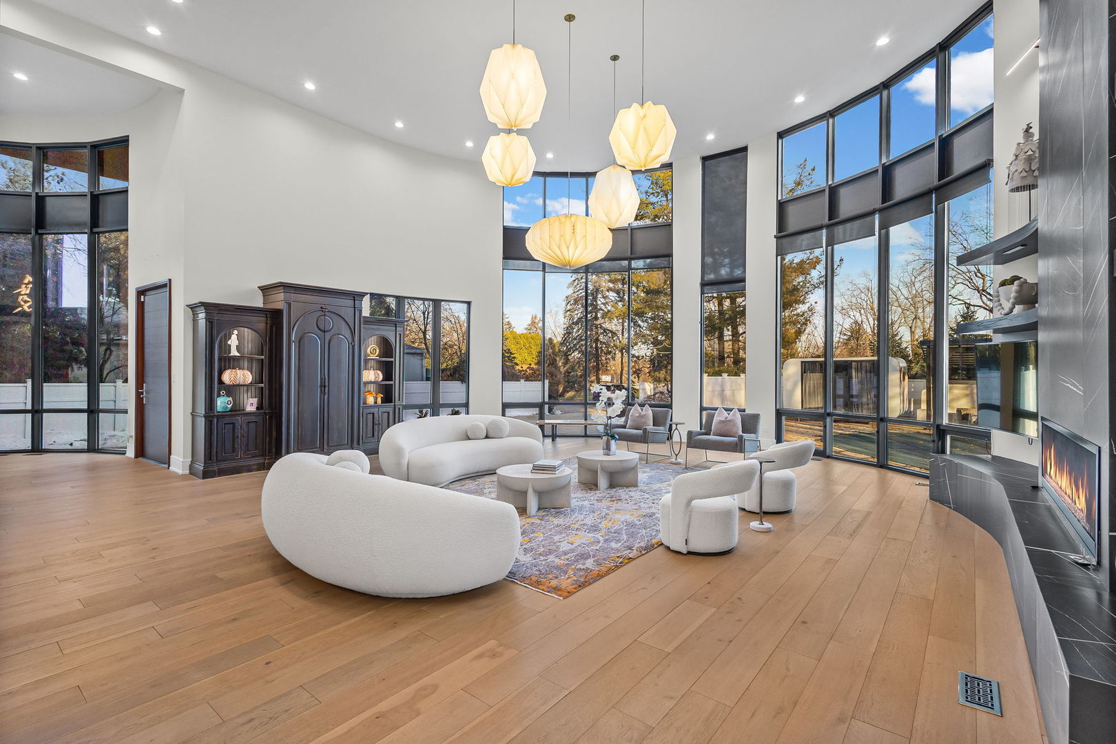 2110 Pfingsten Road Northbrook, IL 60062 - Photo 6 of 56