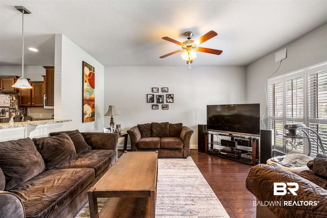 2208 Livingstone Court Mobile, AL 36695 - Photo 4 of 31