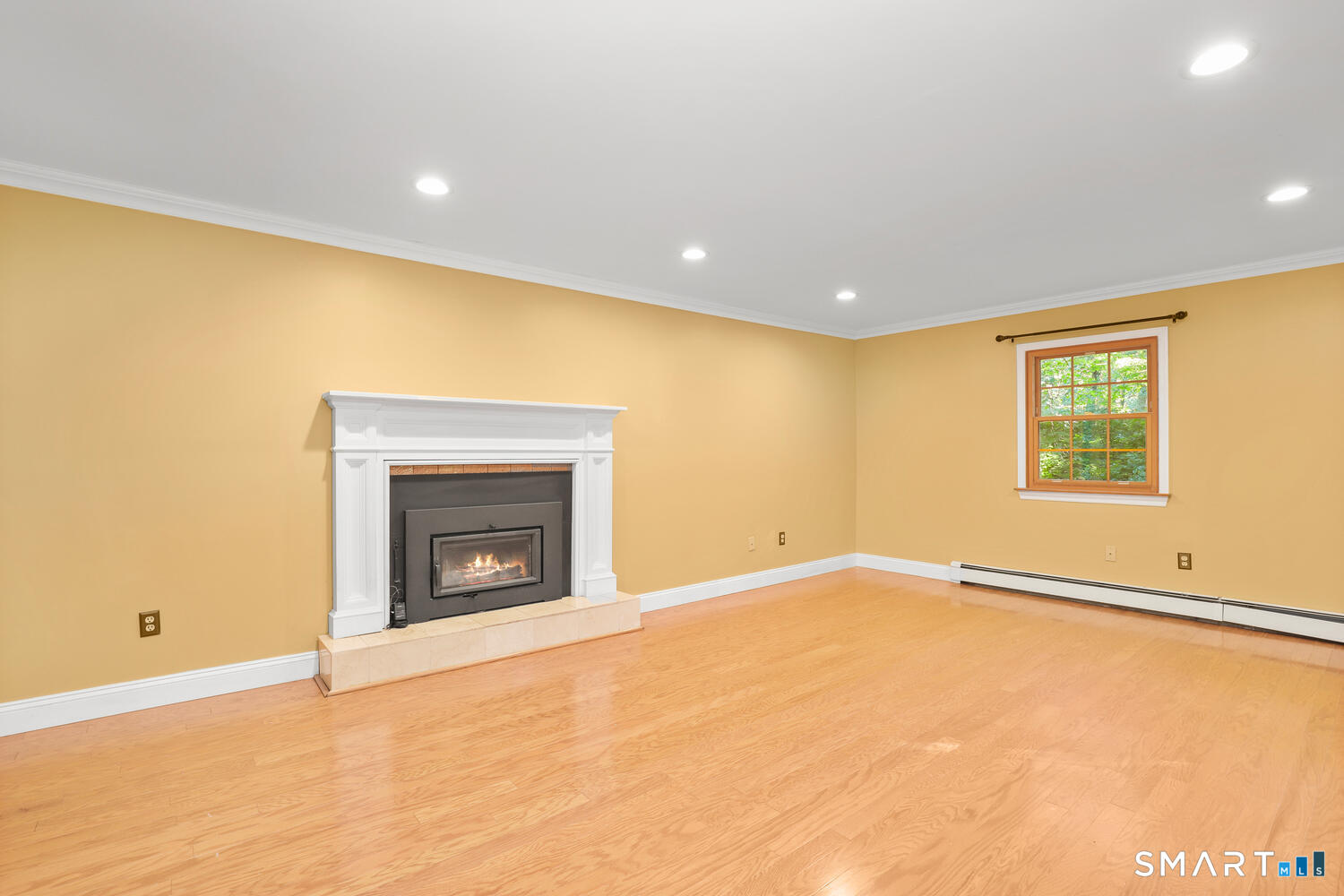 122 Deforest Road Wilton, CT 06897 - Photo 10 of 40
