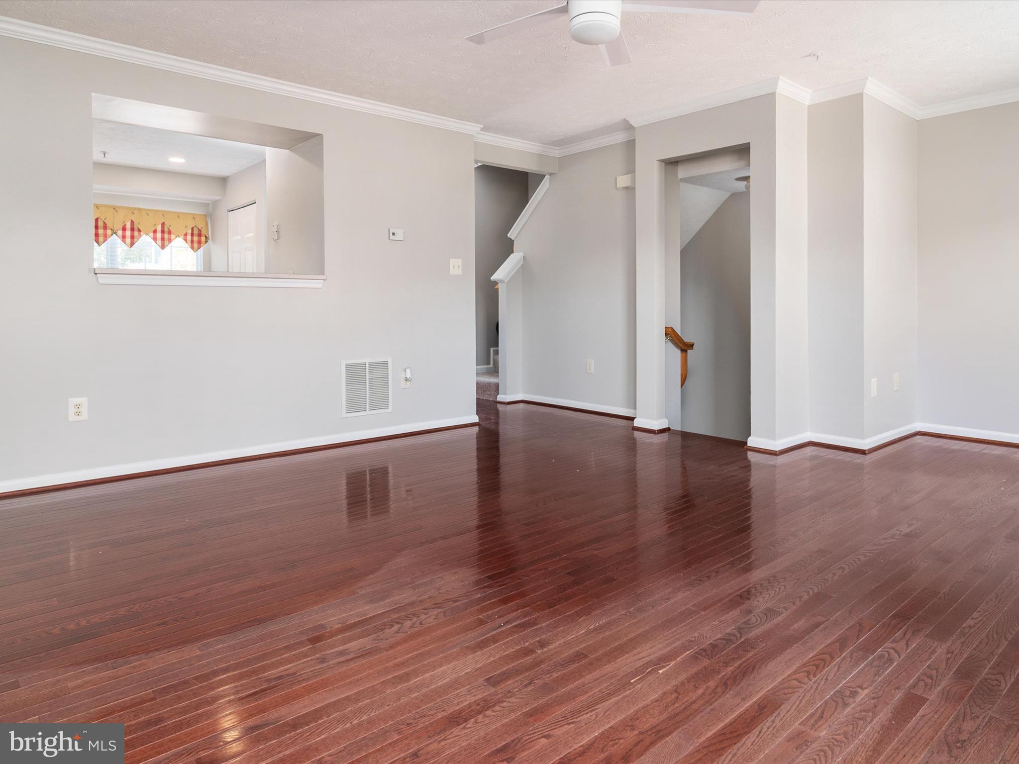 8107 Gray Stone Lane Pasadena, MD 21122 - Photo 11 of 34