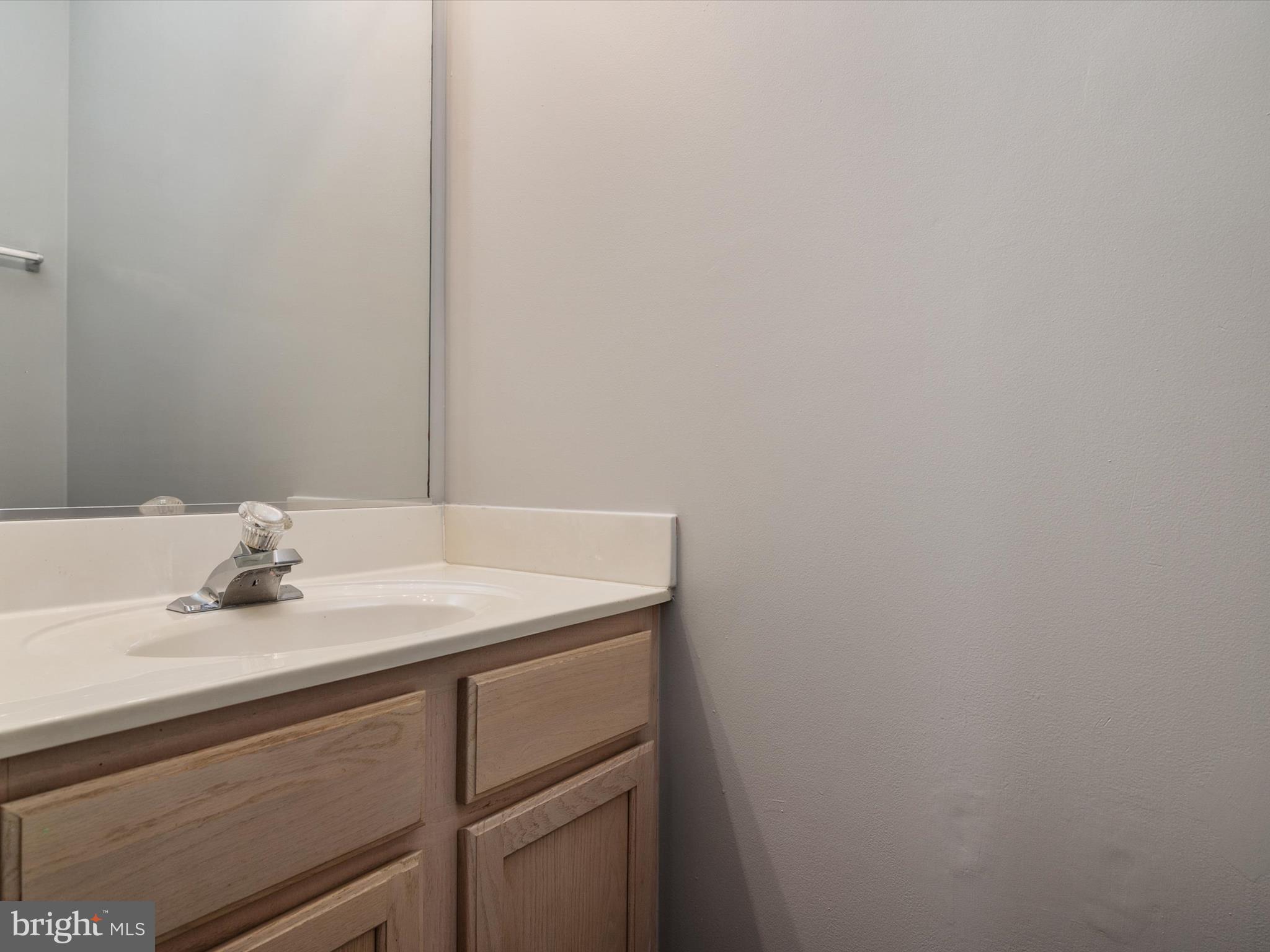 8107 Gray Stone Lane Pasadena, MD 21122 - Photo 14 of 34