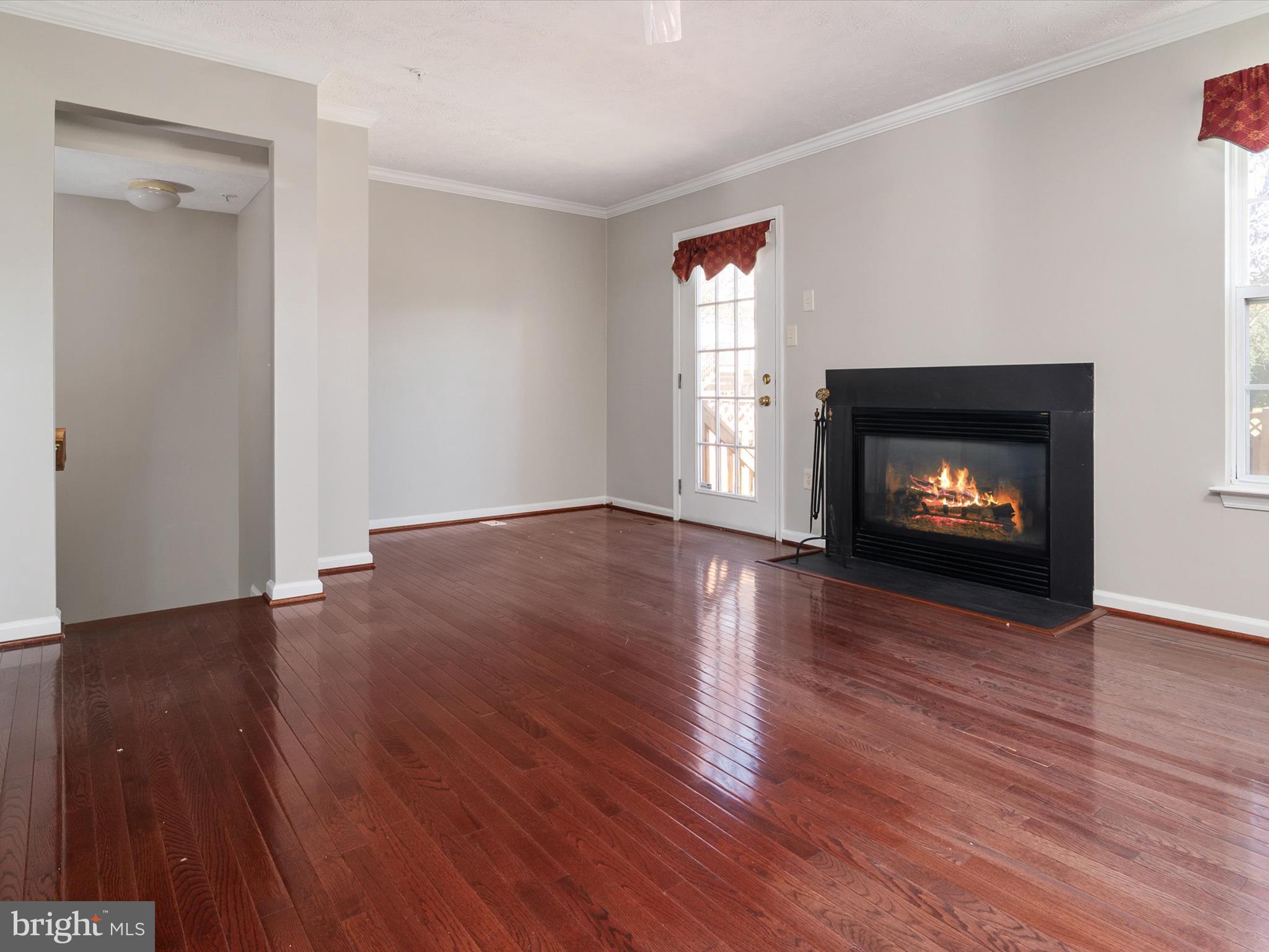 8107 Gray Stone Lane Pasadena, MD 21122 - Photo 10 of 34