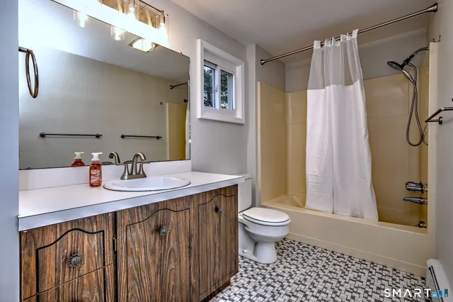 $4,500 | 5160 Madison Avenue, Trumbull, CT 06611