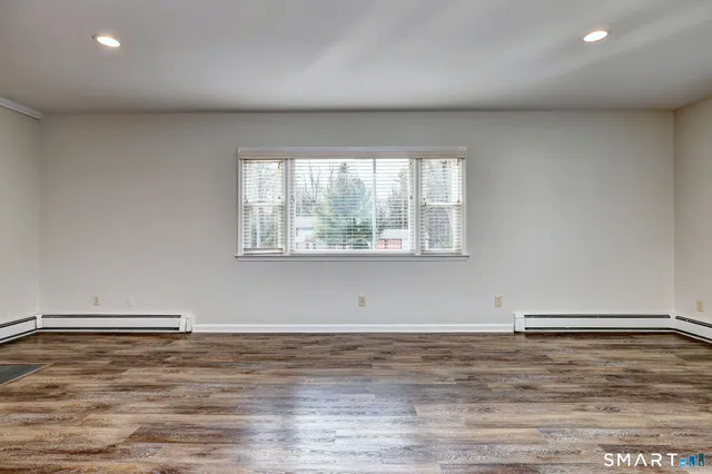 $4,500 | 5160 Madison Avenue, Trumbull, CT 06611